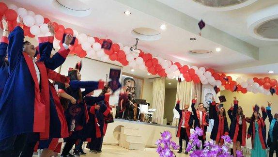 İpsala Anadolu İmam Hatip Lisesi ve İmam Hatip Ortaokulu Mezuniyet Töreni düzenledi.